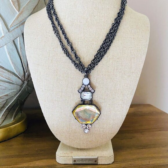 Erica Lyons Crystal Pendant Necklace - Picture 2 of 5